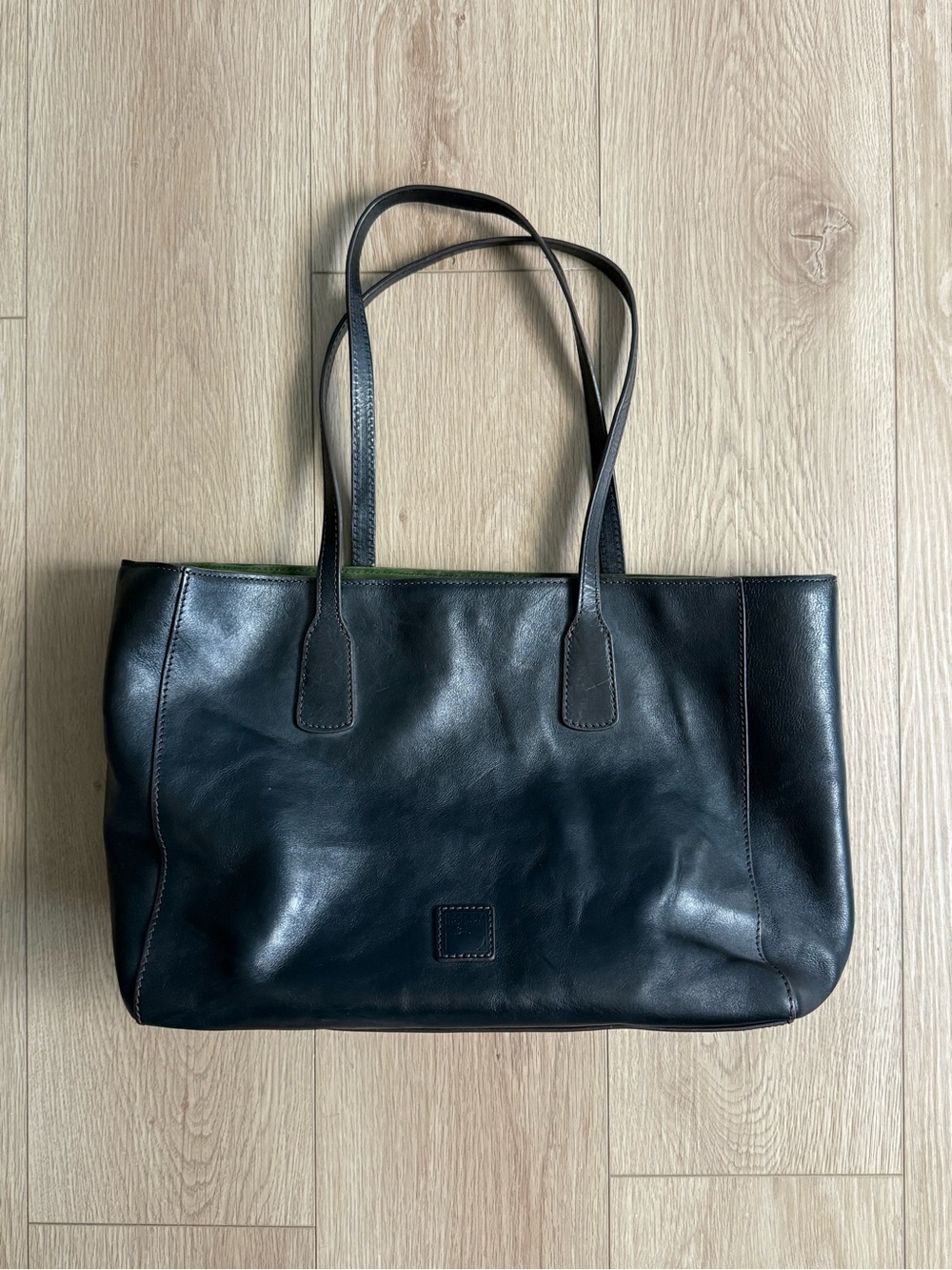 Black Dooney & Bourke Florentine Medium Russel tote bag *see photos!*